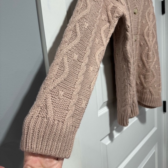 Hem & Thread Textured Knit Cardigan - Picture 3 of 9